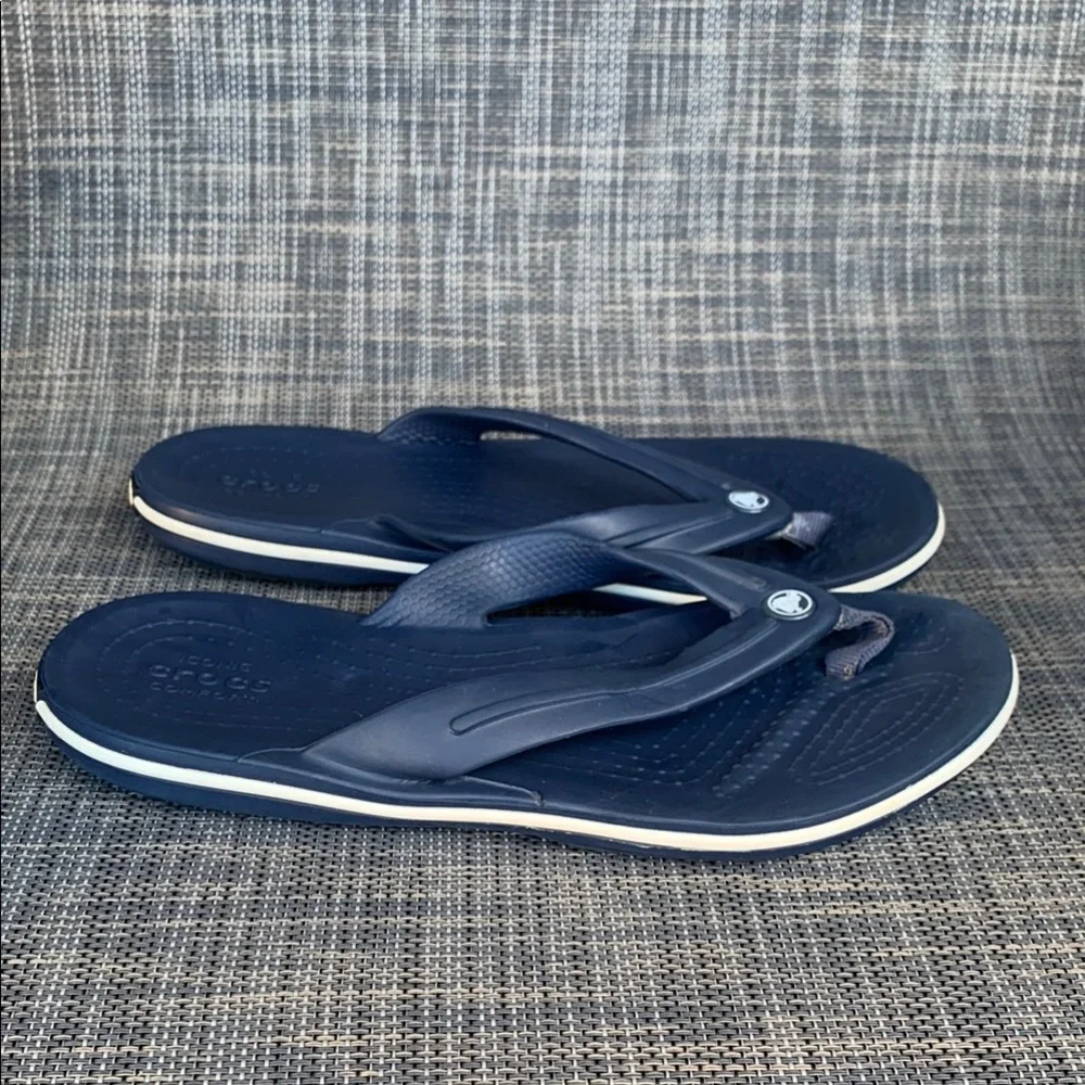 CROCS Kids Classic Flip Flops Sandals Navy Blue Unisex Youth size 3